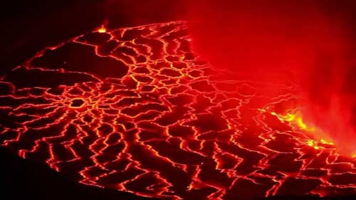 lac de lave du volcan Nyiragongo 